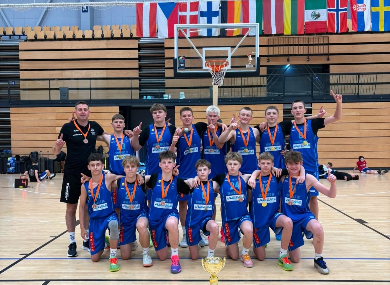 Jaunieji ukmergiškiai krepšininkai tapo turnyro Danijoje čempionais