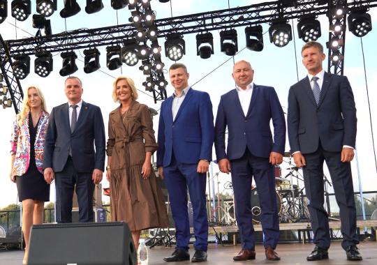 Ukmergiškės sveikino miestą partnerį Latvijoje
