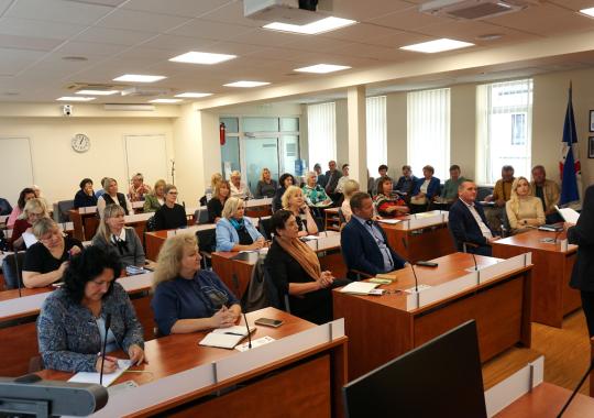 Ukmergėje naujam sezonui atidaromas plaukimo baseinas
