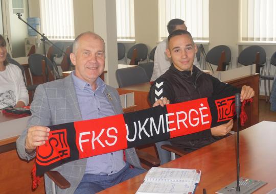 „Vilkamirgės“ galerijoje veikia Ukmergės meno mokyklos moksleivių...