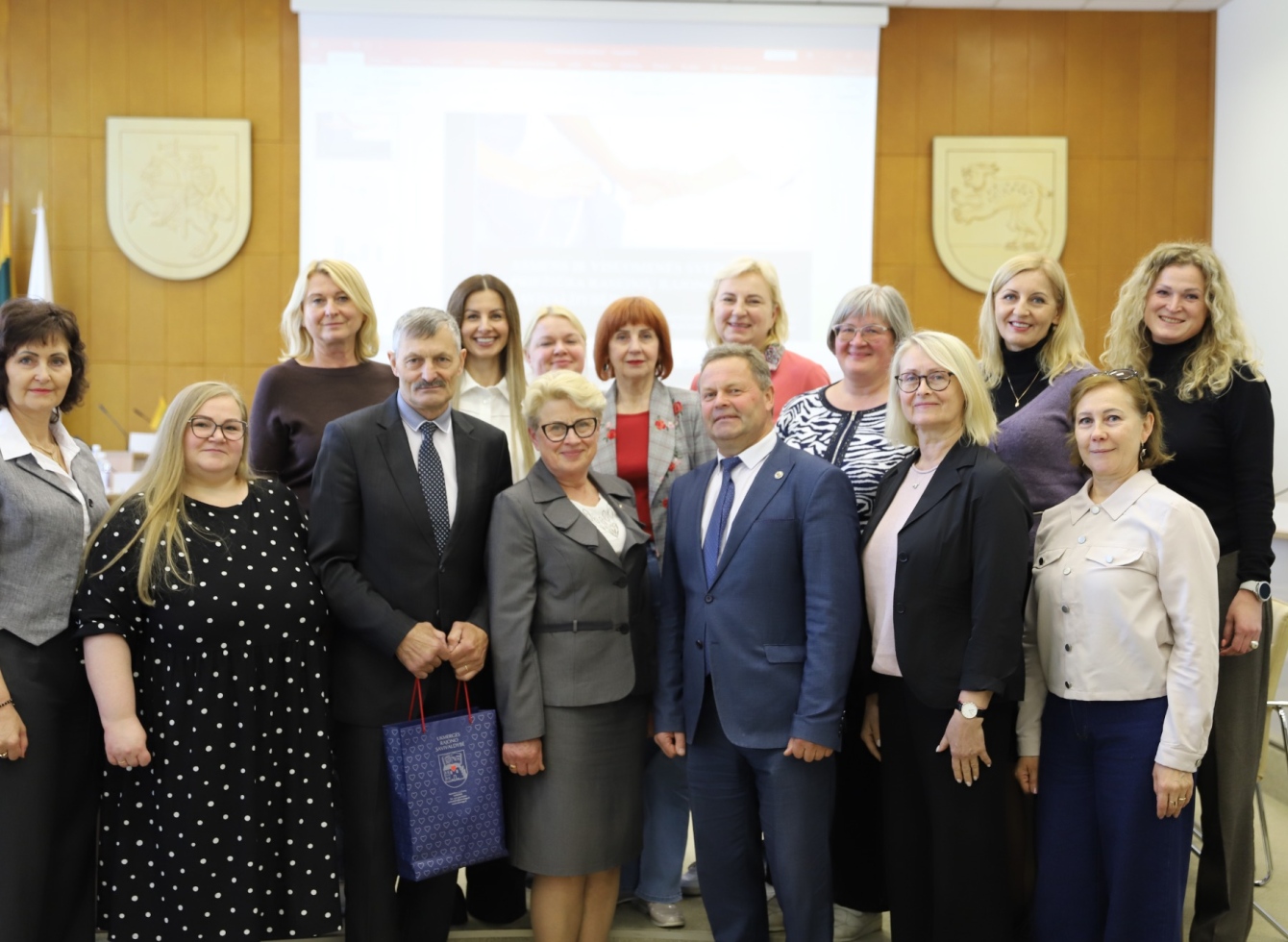 Ukmergės bendruomenės sveikatos taryba sėmėsi patirties Raseiniuose