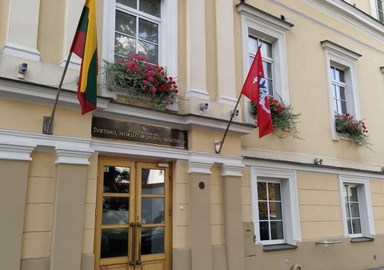 Tradiciškai pasitikti jubiliejinio XXX-ojo tarptautinio estafetinio...