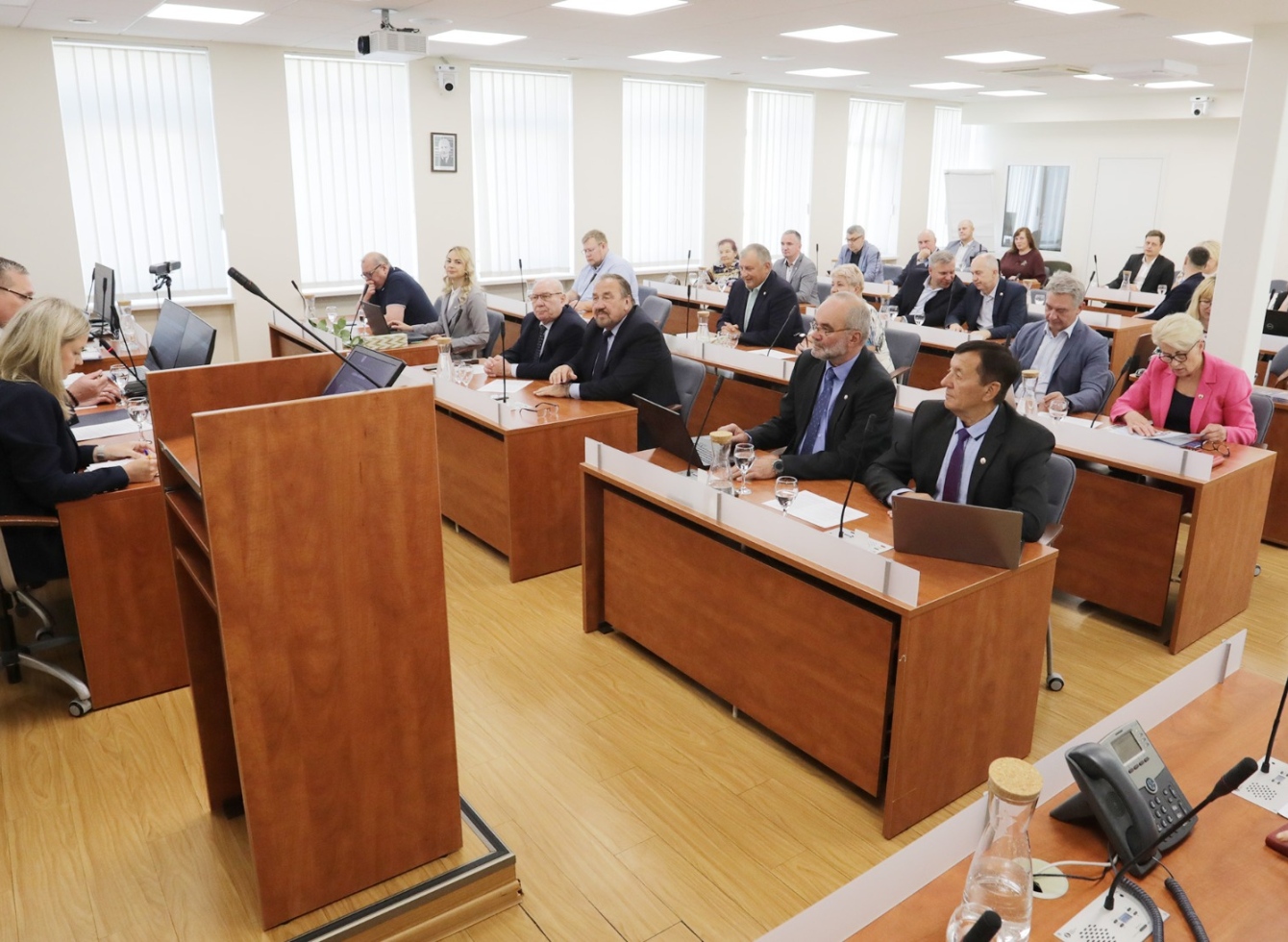 Posėdžiavo Ukmergės rajono savivaldybės taryba