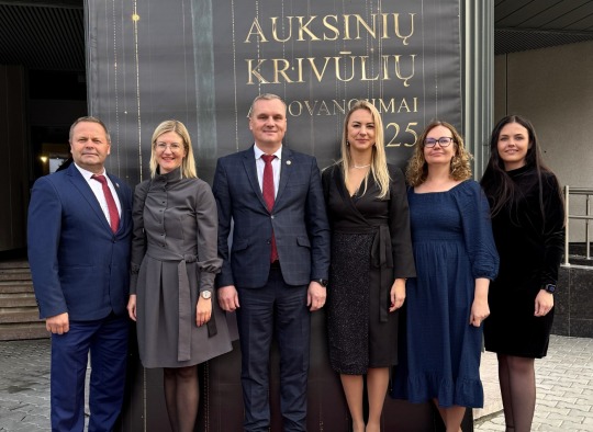 Ukmergės rajono savivaldybės atstovai dalyvavo „Auksinių krivūlių“ apdovanojimų šventėje