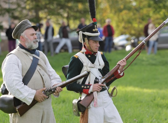 Deltuvoje vėl aidėjo 1812-ųjų mūšio salvės