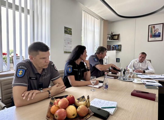 tradicinis Ukmergės rajono savivaldybės ir Vilniaus apskrities vyriausiojo policijos komisariato (VPK) Ukmergės rajono policijos komisariato (RPK) vadovų pasitarimas