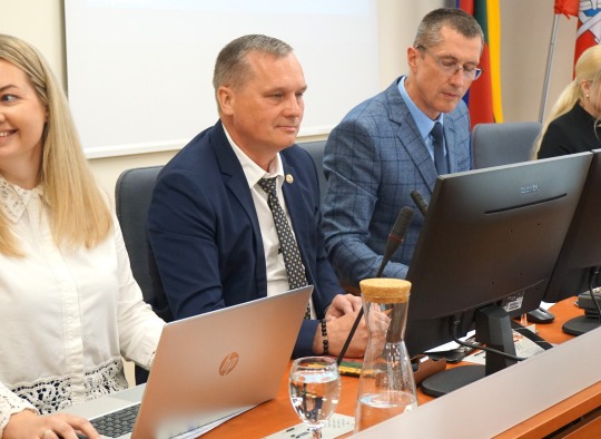 Posėdžiavo Ukmergės rajono savivaldybės taryba