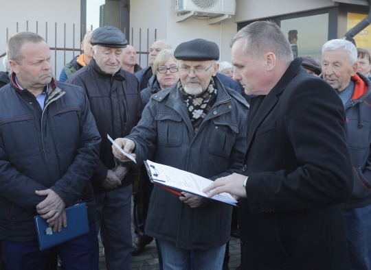 Ar kelias į garažus bus sutvarkytas? Sprendimas – bendruomenės rankose