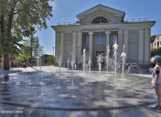 Fontanas centre