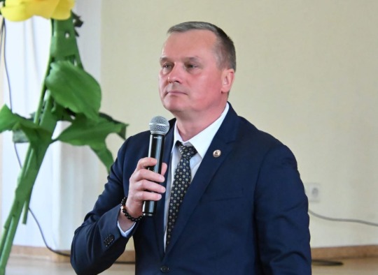 Ukmergės abiturientams nuskambėjo Paskutinis skambutis