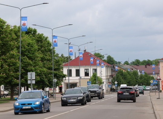 Vasara jau čia pat“ – Ukmergė pasipuošė miesto šventei
