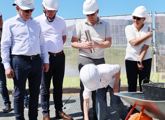 Ukmergėje pažymėta UAB „Antara LT“ naujos gamyklos statybų pradžia