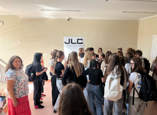 Jaunimo laisvalaikio centre startavo projektas „Darbas mokyklose“