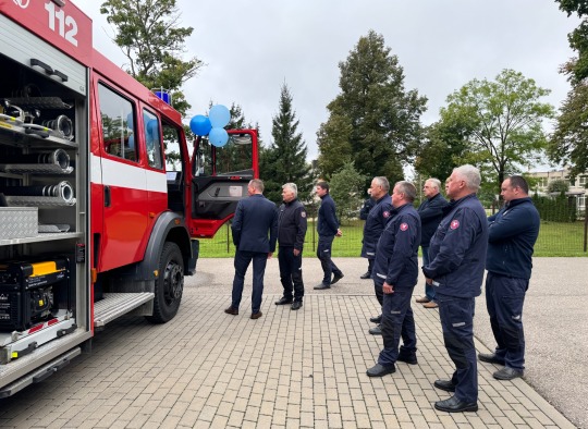 Pabaisko ugniagesiams gelbėtojams – naujas gaisrinis automobilis