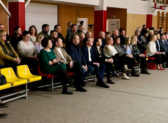 Ukmergės technologijų ir verslo mokykloje pagerbti aktyviausi mokyklos partneriai, rėmėjai ir bendruomenės nariai