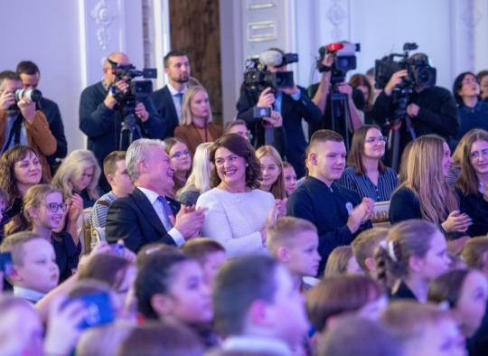 Šv. Kalėdų eglės Prezidentūroje įžiebimo šventėje dalyvavo ir ukmergiškiai