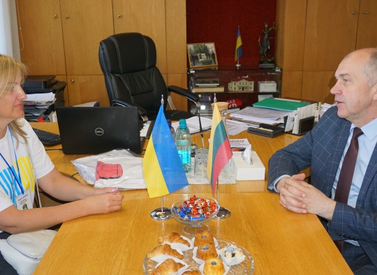Representative from Kamenets Podilskyi and the mayor R.Janickas