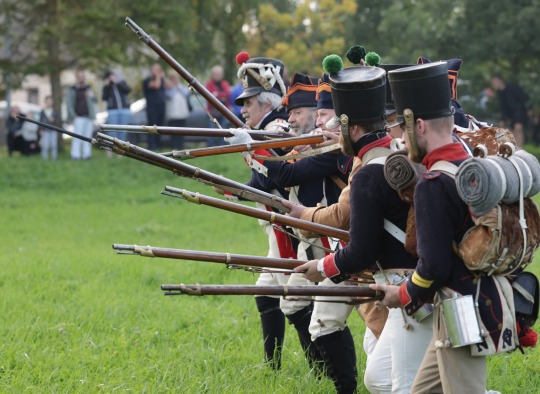 Deltuvoje vėl aidėjo 1812-ųjų mūšio salvės