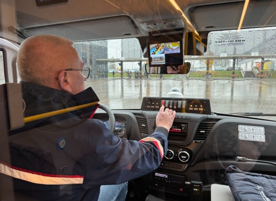 Autobusų pristatymo akimirkos