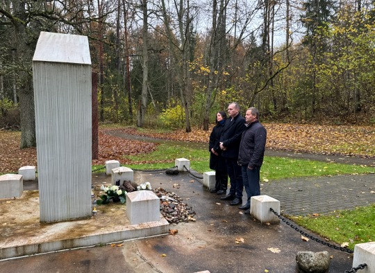 Vadovai pagerbė išėjusiųjų atminimą