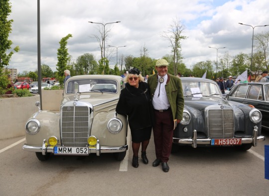 „Mercedes-Benz“ gerbėjai Ukmergėje atidarė vasaros sezoną