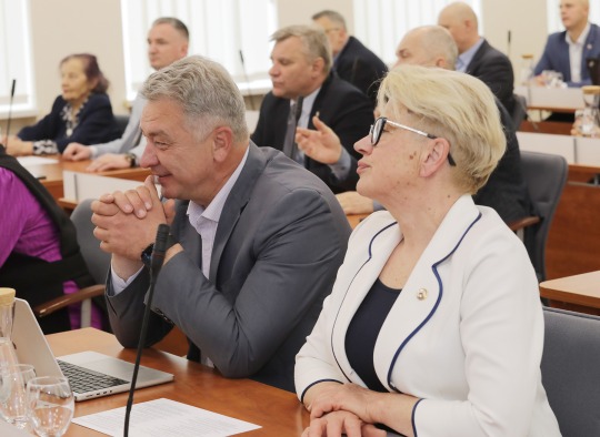 Posėdžiavo Ukmergės rajono savivaldybės taryba