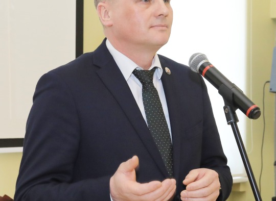 D. Varnas