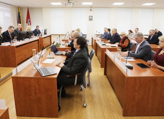 Posėdžiavo Ukmergės rajono savivaldybės taryba