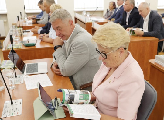 Posėdžiavo Ukmergės rajono savivaldybės taryba
