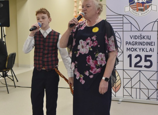 Vidiškių mokykla skaičiuoja 125-uosius metus