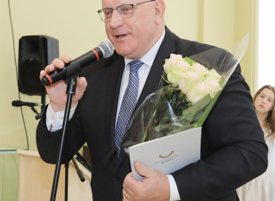 J. Pinskus