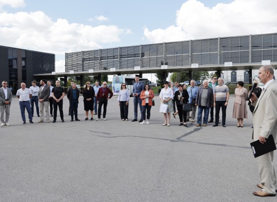 Elektriniai autobusai, saulės energija ir nemokamos kelionės mieste – naujas Ukmergės viešojo transporto etapas