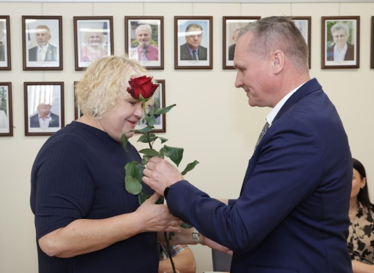 Ukmergės rajono savivaldybės taryboje – nauji veidai ir apdovanojimai