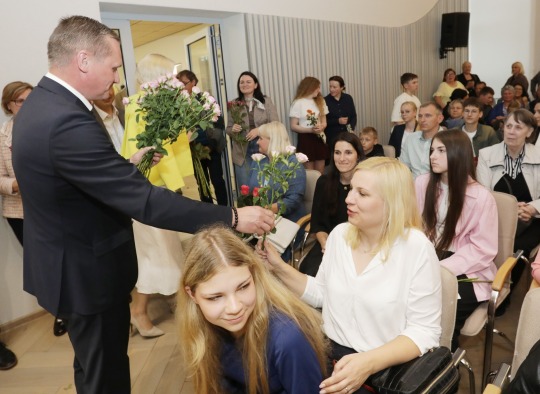 Gabių vaikų ir jaunimo apdovanojimų akimirkos
