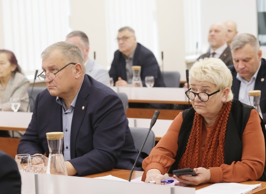 Posėdžiavo Ukmergės rajono savivaldybės taryba