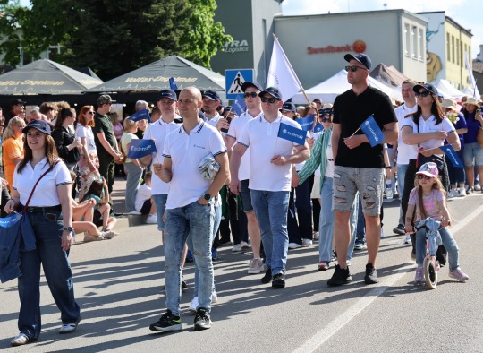 Šventinės eitynės Ukmergėje - vienas miestas, tūkstančiai žingsnių, viena nuotaika