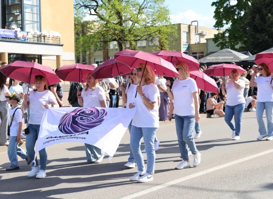 Šventinės eitynės Ukmergėje - vienas miestas, tūkstančiai žingsnių, viena nuotaika